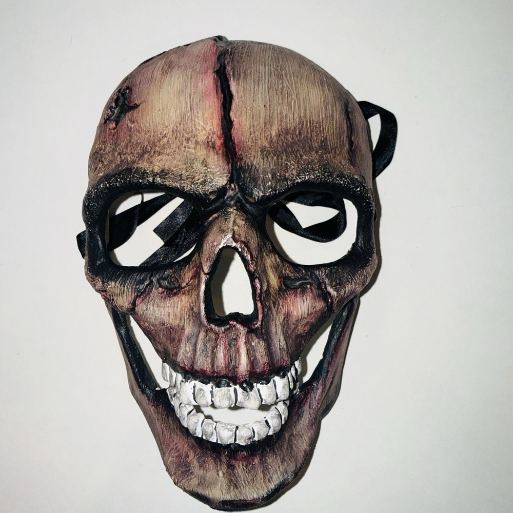 Moving Jaw Realistic Skull Mask Hand Painted Pro Haunt Horror Cosplay Prop 9"